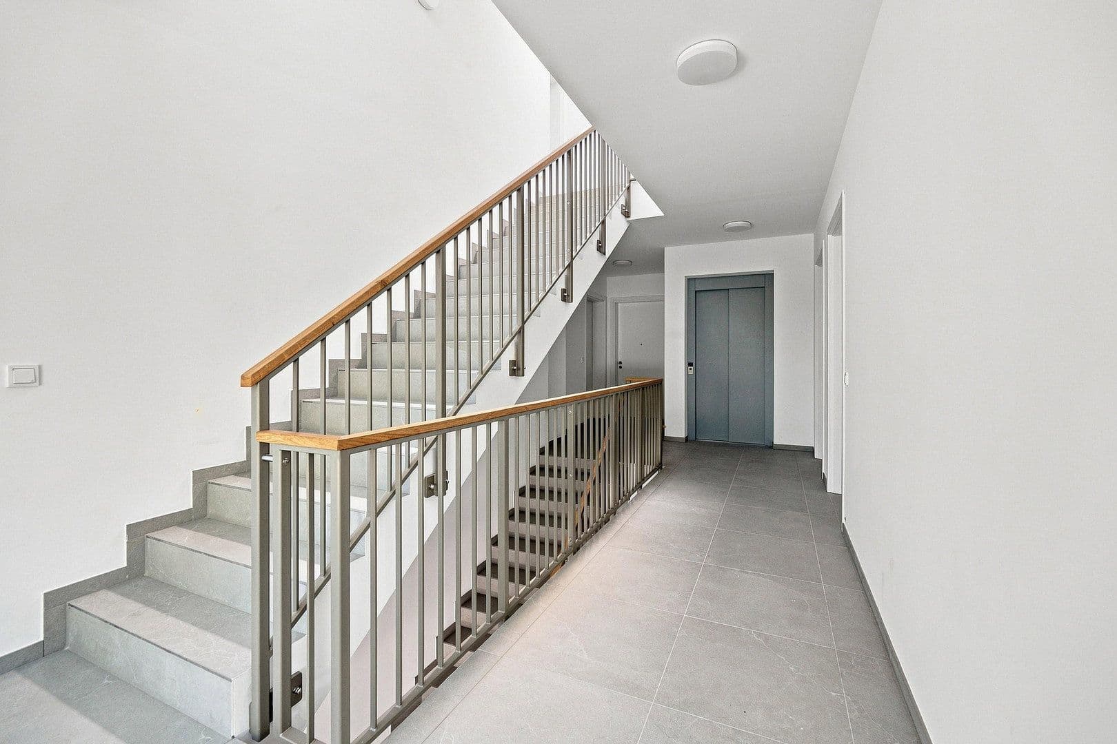 Prenájom bytu 2-izbový 72 m², Gustav-Meyrink-Str. 7, München, Bavorsko Prenájom bytu 2-izbový 72 m², Gustav-Meyrink-Str. 7, München, Bavorsko