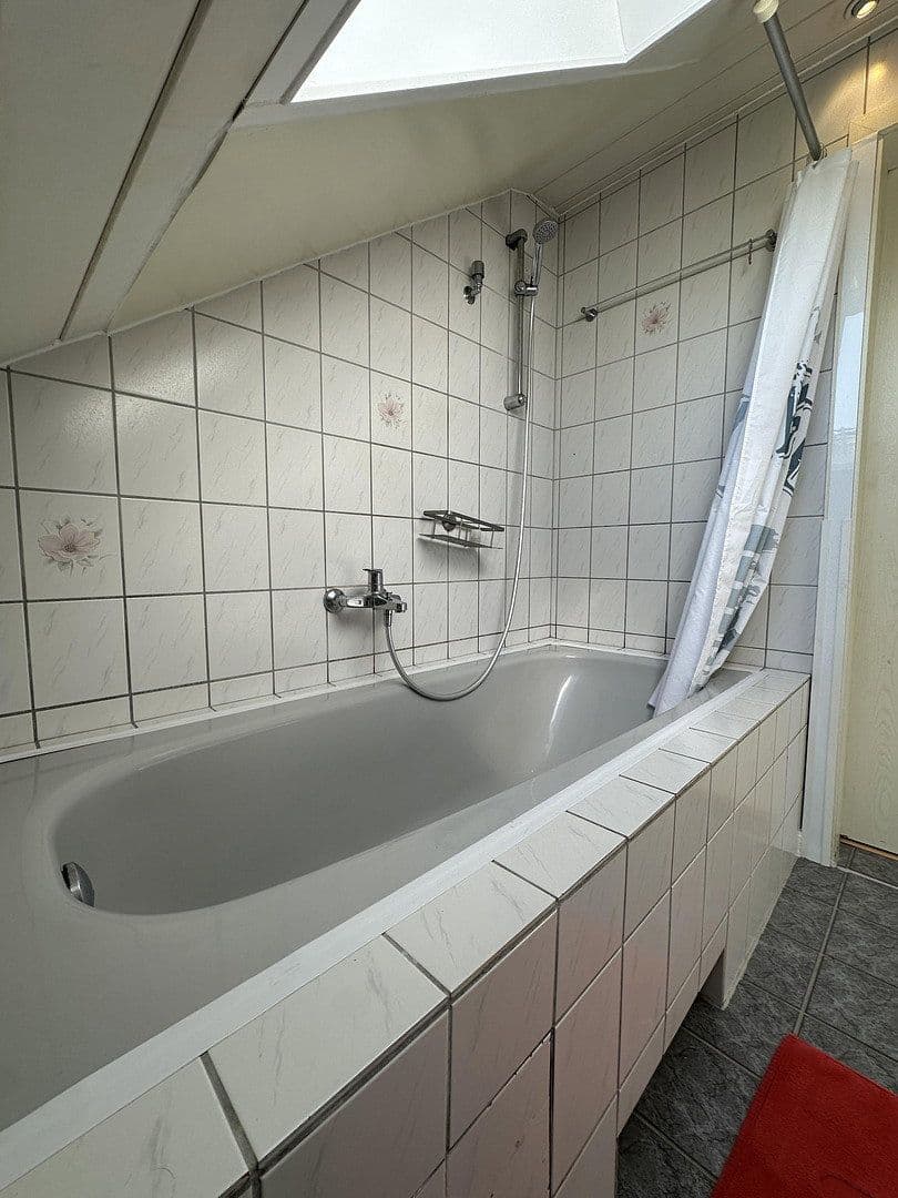 Predaj domu 140 m², pozemok 500 m², Wolfsburg, Dolné Sasko Predaj domu 140 m², pozemok 500 m², Wolfsburg, Dolné Sasko