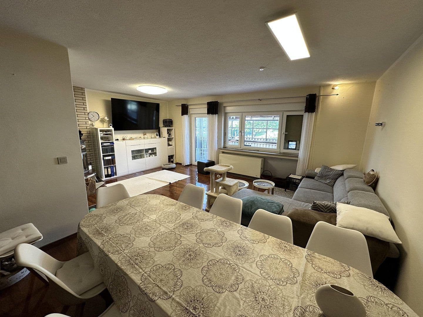 Predaj domu 140 m², pozemok 500 m², Wolfsburg, Dolné Sasko Predaj domu 140 m², pozemok 500 m², Wolfsburg, Dolné Sasko