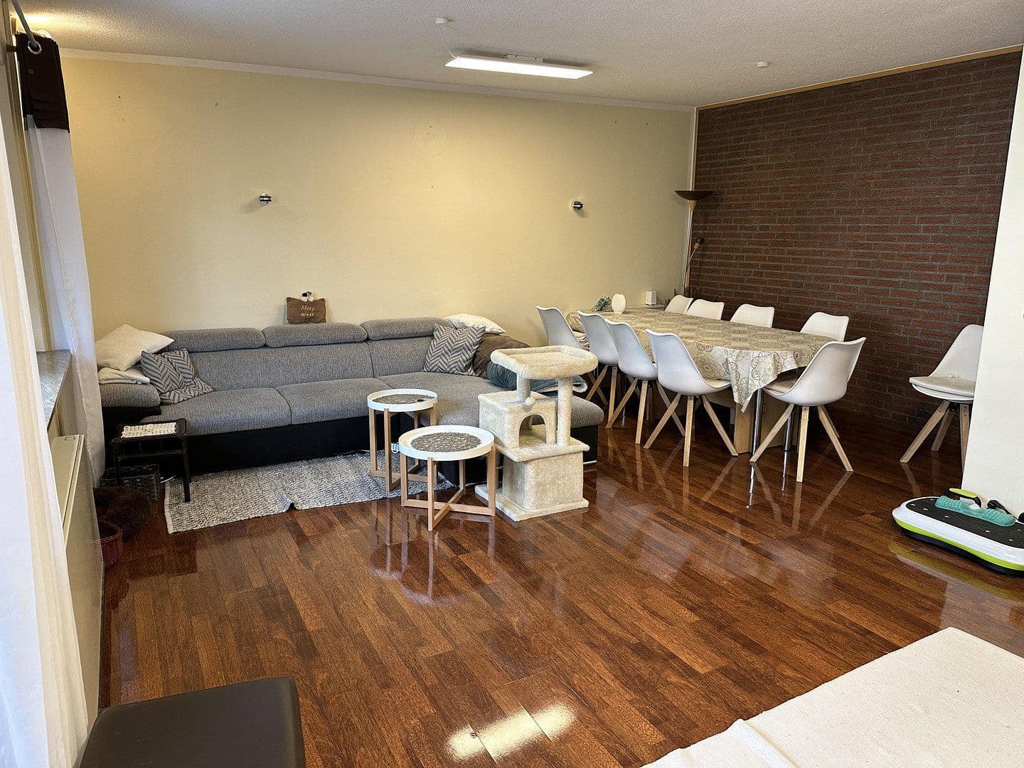 Predaj domu 140 m², pozemok 500 m², Wolfsburg, Dolné Sasko Predaj domu 140 m², pozemok 500 m², Wolfsburg, Dolné Sasko