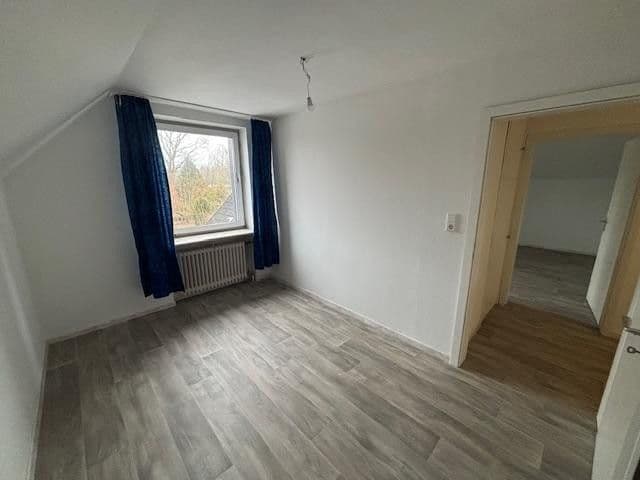 Predaj domu 240 m², pozemok 1.774 m², Neuberend, Šlezvicko-Holštajnsko Predaj domu 240 m², pozemok 1.774 m², Neuberend, Šlezvicko-Holštajnsko