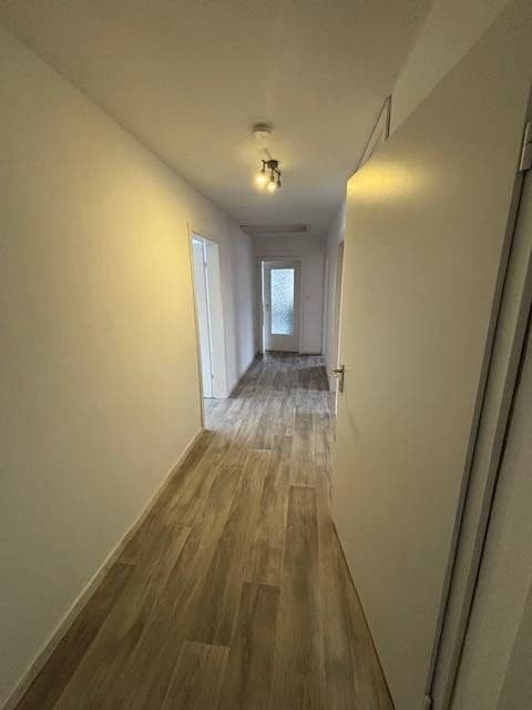 Predaj domu 240 m², pozemok 1.774 m², Neuberend, Šlezvicko-Holštajnsko Predaj domu 240 m², pozemok 1.774 m², Neuberend, Šlezvicko-Holštajnsko