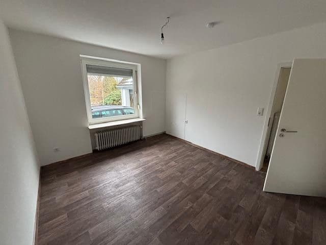 Predaj domu 240 m², pozemok 1.774 m², Neuberend, Šlezvicko-Holštajnsko Predaj domu 240 m², pozemok 1.774 m², Neuberend, Šlezvicko-Holštajnsko