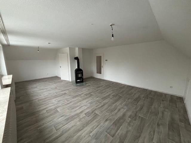 Predaj domu 240 m², pozemok 1.774 m², Neuberend, Šlezvicko-Holštajnsko Predaj domu 240 m², pozemok 1.774 m², Neuberend, Šlezvicko-Holštajnsko