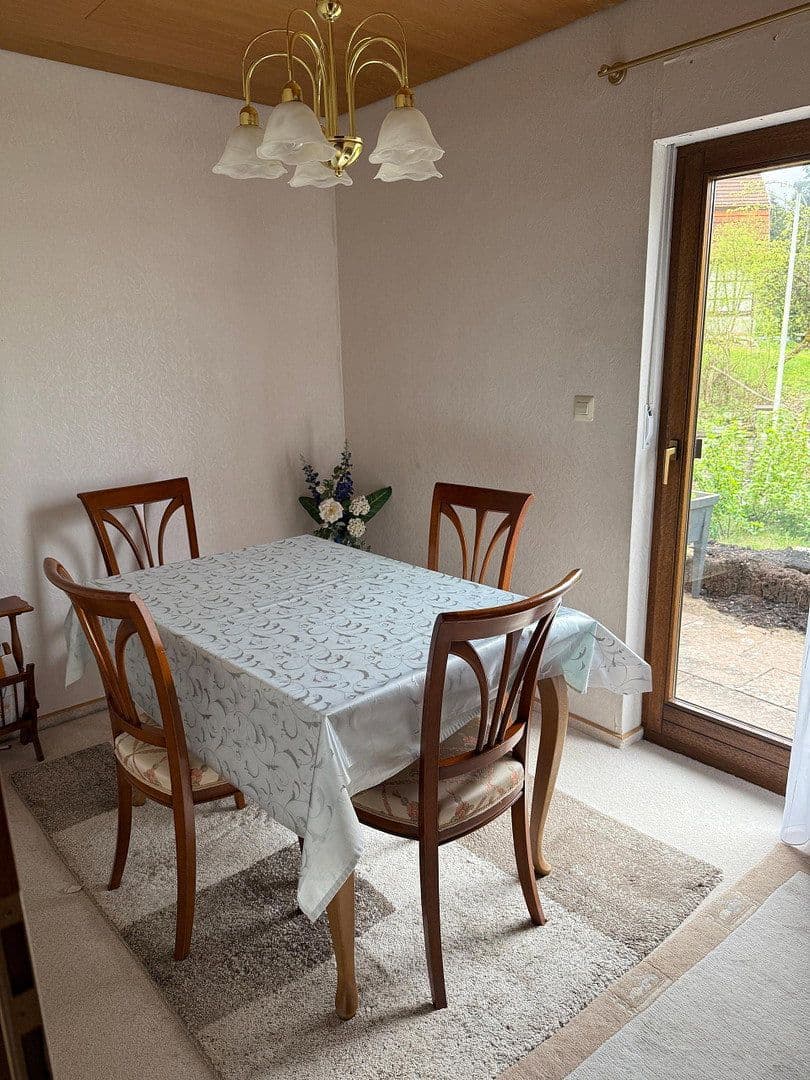 Predaj domu 96 m², pozemok 1.089 m², Zillhauserlandstraße 9, Balingen, Bádensko-Wurttembersko Predaj domu 96 m², pozemok 1.089 m², Zillhauserlandstraße 9, Balingen, Bádensko-Wurttembersko