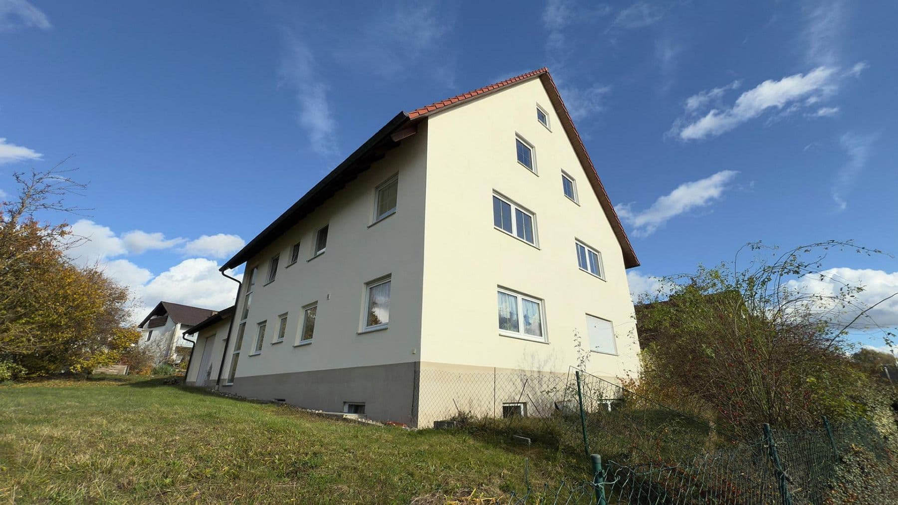 Predaj domu 240 m², pozemok 740 m², Wertingen, Bavorsko Predaj domu 240 m², pozemok 740 m², Wertingen, Bavorsko