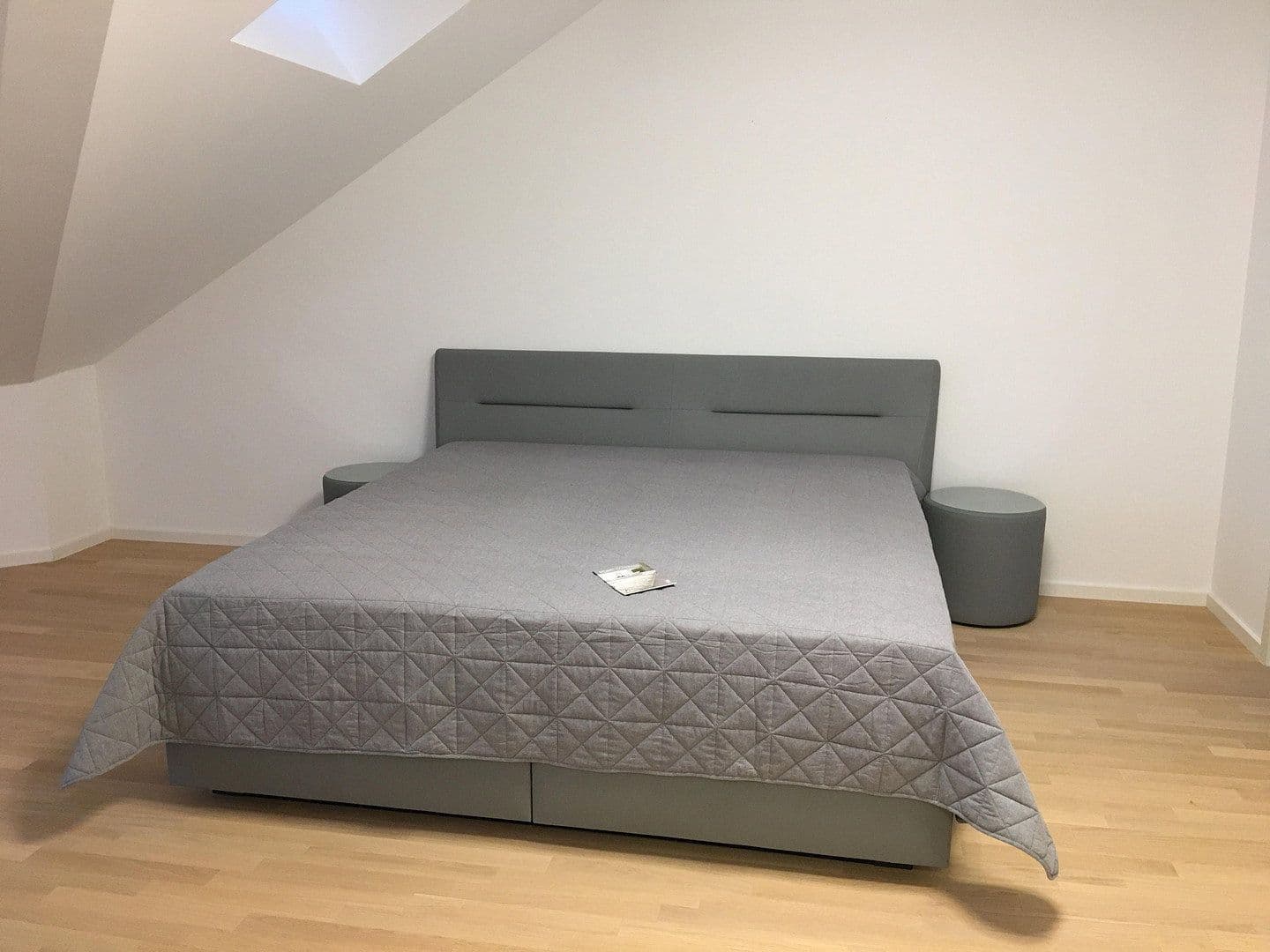 Predaj bytu 5-izbový 160 m², Heinickeweg 15, Berlin, Berlín Predaj bytu 5-izbový 160 m², Heinickeweg 15, Berlin, Berlín