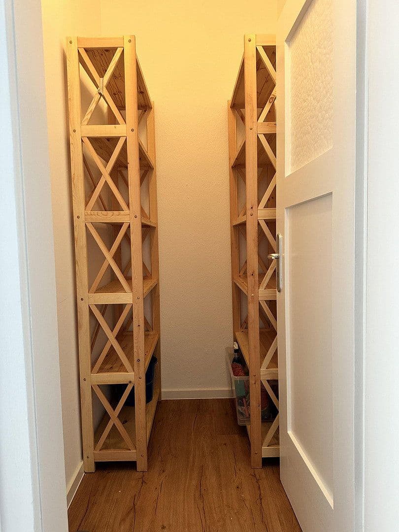 Prenájom bytu 2-izbový 72 m², Wuerzburg, Bavorsko Prenájom bytu 2-izbový 72 m², Wuerzburg, Bavorsko