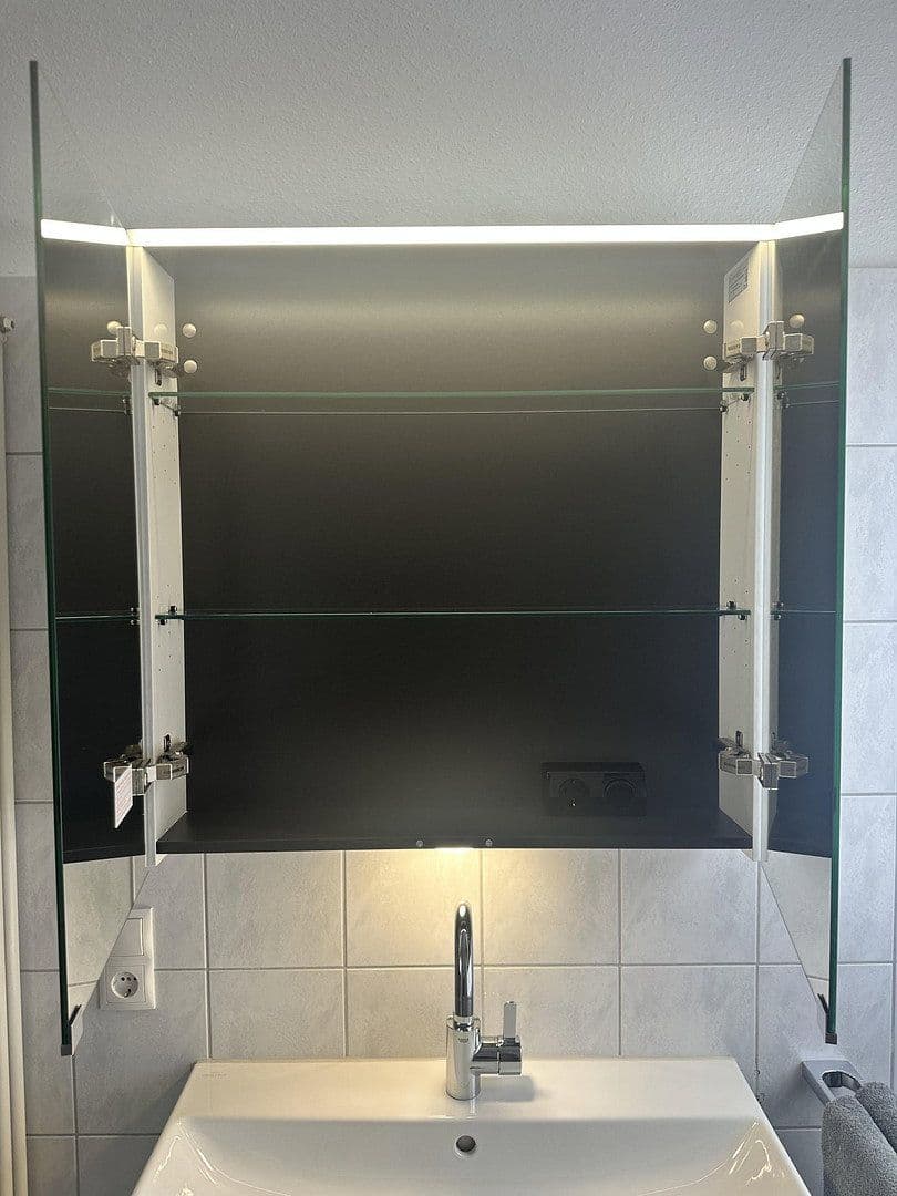 Prenájom bytu 2-izbový 72 m², Wuerzburg, Bavorsko Prenájom bytu 2-izbový 72 m², Wuerzburg, Bavorsko