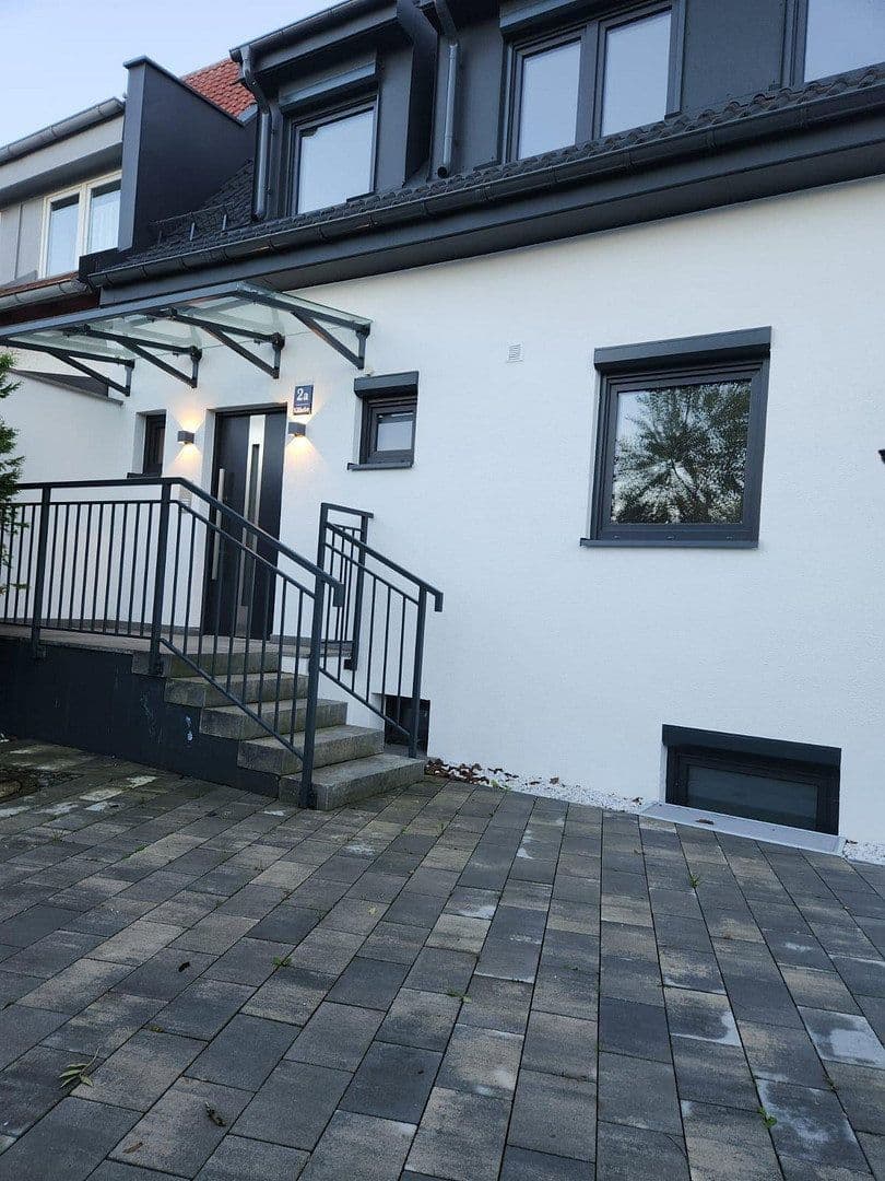 Prenájom bytu 83 m², Kilihofstr. 2a, München, Bavorsko Prenájom bytu 83 m², Kilihofstr. 2a, München, Bavorsko