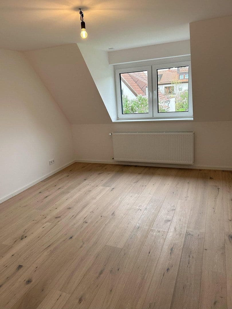Prenájom bytu 83 m², Kilihofstr. 2a, München, Bavorsko Prenájom bytu 83 m², Kilihofstr. 2a, München, Bavorsko
