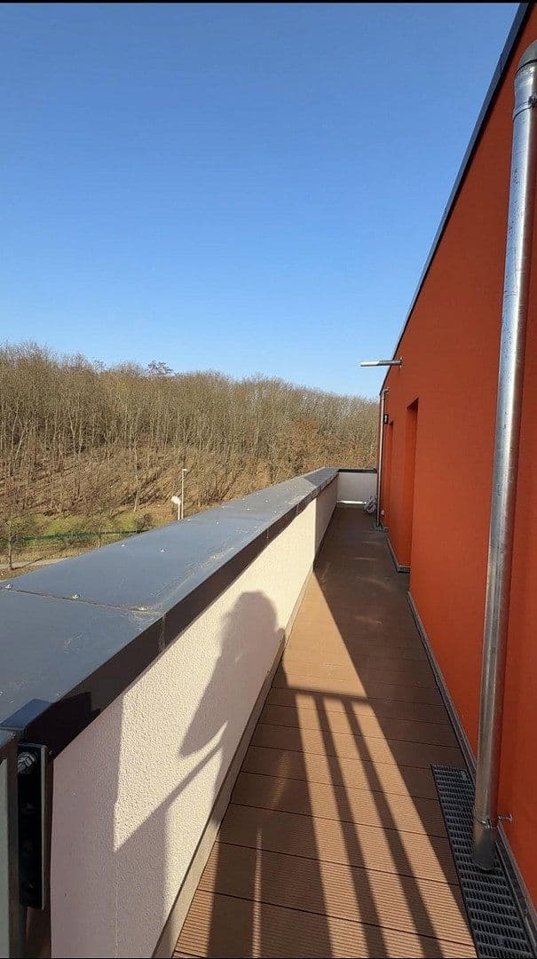 Prenájom bytu 3-izbový 89 m², Berlin, Berlín Prenájom bytu 3-izbový 89 m², Berlin, Berlín
