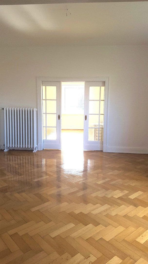 Prenájom bytu 3-izbový 135 m², Hamburg-Amerika-Straße 36, Cuxhaven, Dolné Sasko Prenájom bytu 3-izbový 135 m², Hamburg-Amerika-Straße 36, Cuxhaven, Dolné Sasko