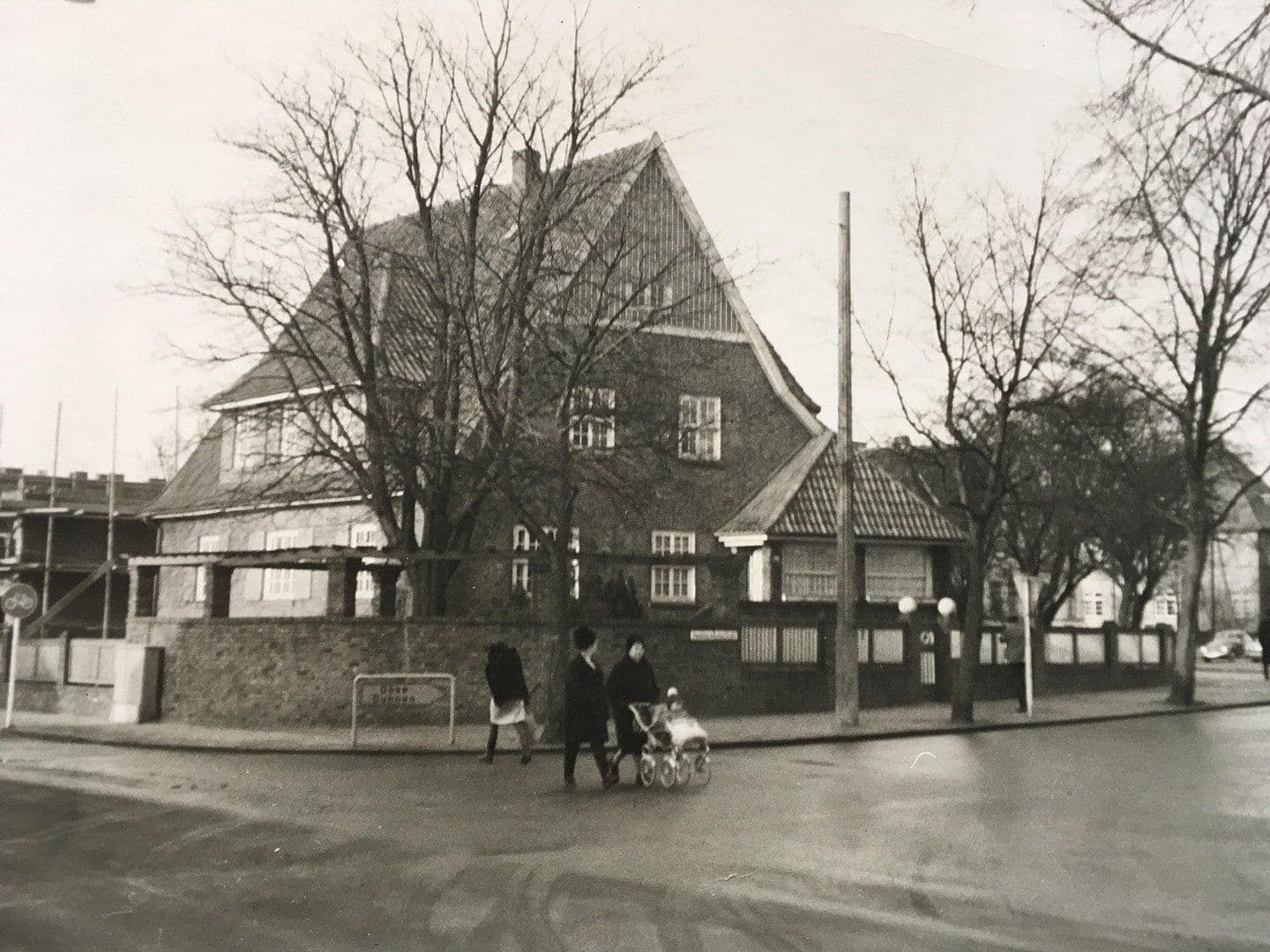 Prenájom bytu 3-izbový 135 m², Hamburg-Amerika-Straße 36, Cuxhaven, Dolné Sasko Prenájom bytu 3-izbový 135 m², Hamburg-Amerika-Straße 36, Cuxhaven, Dolné Sasko
