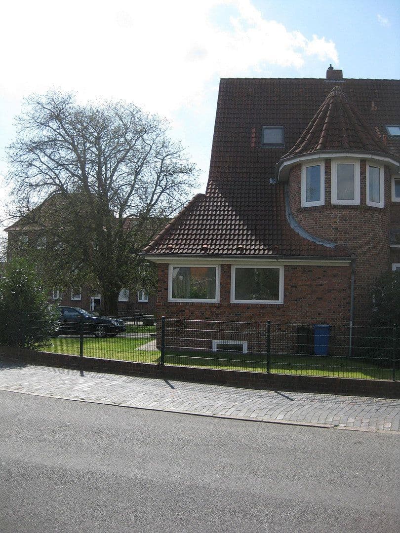Prenájom bytu 3-izbový 135 m², Hamburg-Amerika-Straße 36, Cuxhaven, Dolné Sasko Prenájom bytu 3-izbový 135 m², Hamburg-Amerika-Straße 36, Cuxhaven, Dolné Sasko