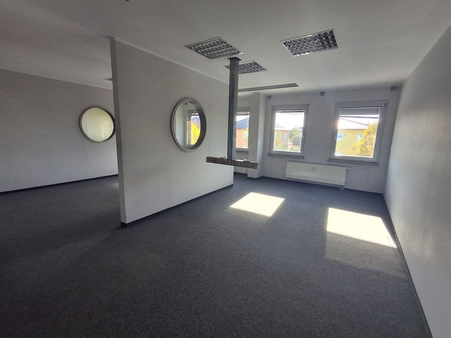 Prenájom kancelárie 30 m², Carenaallee 8, Hoppegarten, Brandenbursko Prenájom kancelárie 30 m², Carenaallee 8, Hoppegarten, Brandenbursko