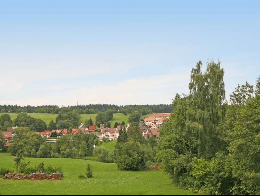 Prenájom bytu 3-izbový 83 m², Liebenzellerstr. 35, Schömberg, Bádensko-Wurttembersko Prenájom bytu 3-izbový 83 m², Liebenzellerstr. 35, Schömberg, Bádensko-Wurttembersko