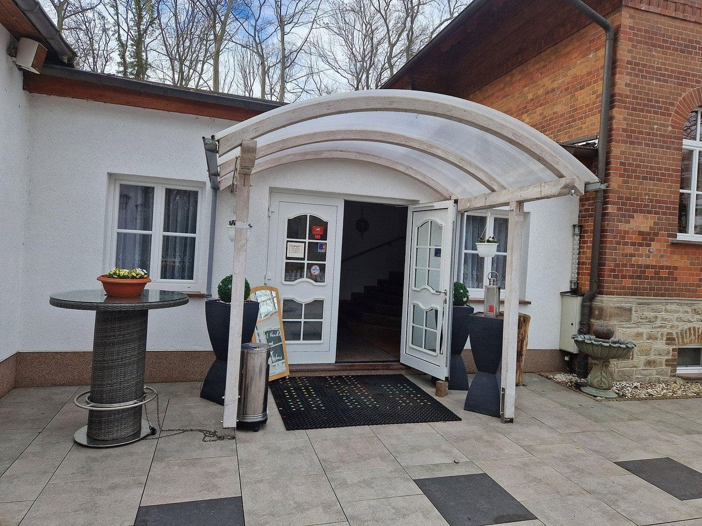 Predaj nebytového priestoru 2.200 m², Lützen, Sasko-Anhaltsko Predaj nebytového priestoru 2.200 m², Lützen, Sasko-Anhaltsko