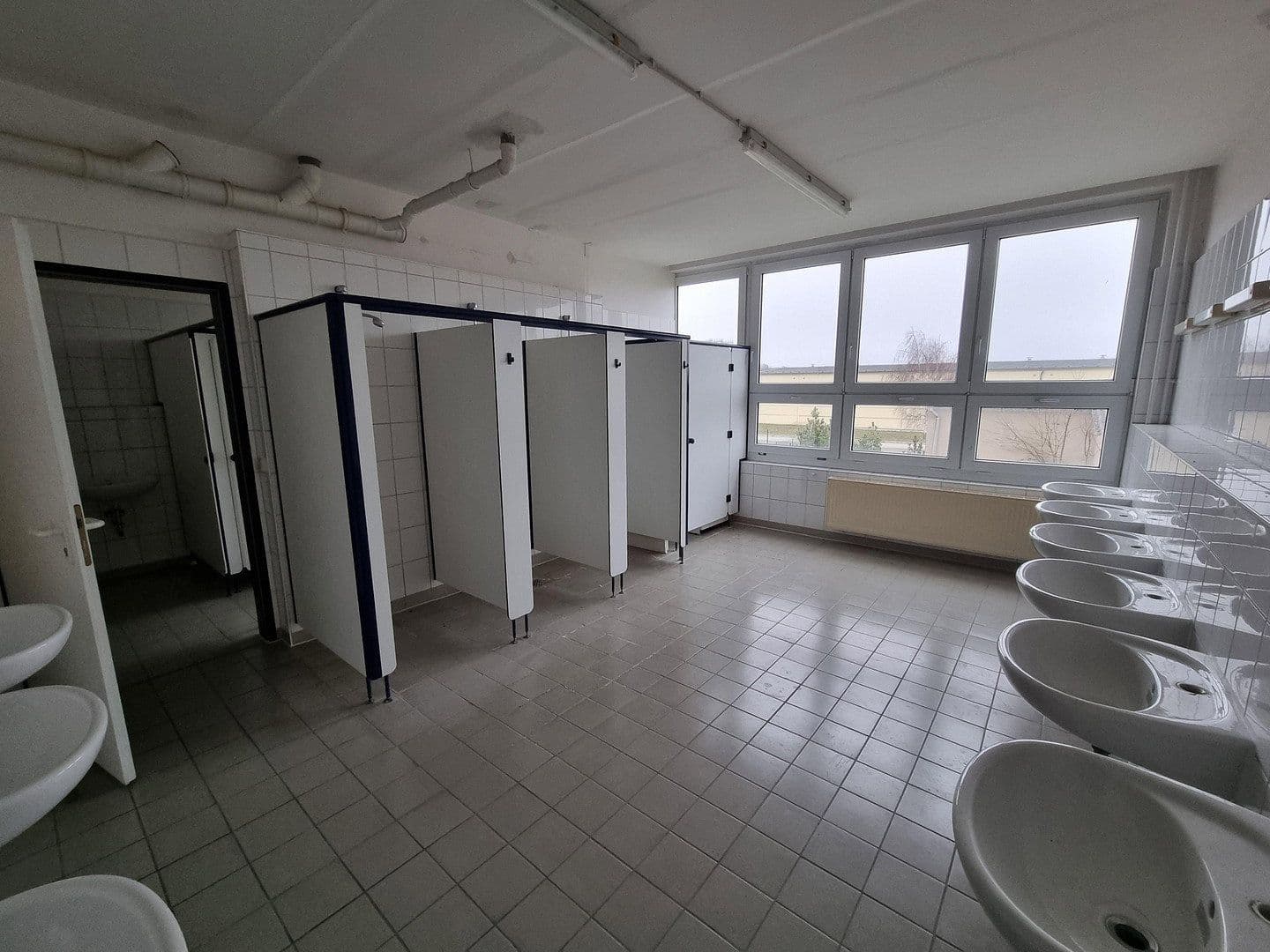 Predaj nebytového priestoru 19.000 m², Lützowstr. 1, Stavenhagen, Meklenbursko-Predpomoransko Predaj nebytového priestoru 19.000 m², Lützowstr. 1, Stavenhagen, Meklenbursko-Predpomoransko