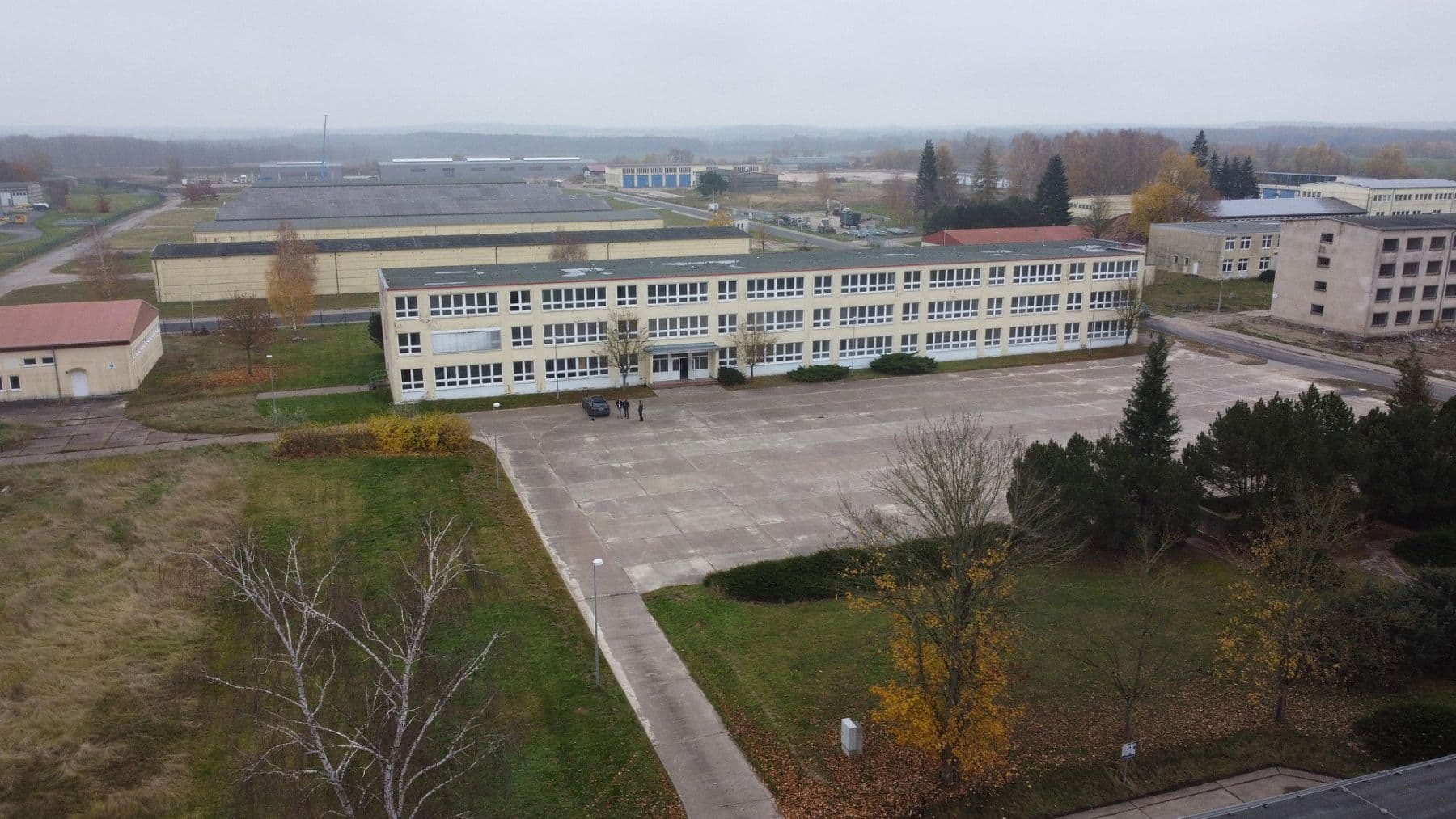 Predaj nebytového priestoru 19.000 m², Lützowstr. 1, Stavenhagen, Meklenbursko-Predpomoransko Predaj nebytového priestoru 19.000 m², Lützowstr. 1, Stavenhagen, Meklenbursko-Predpomoransko