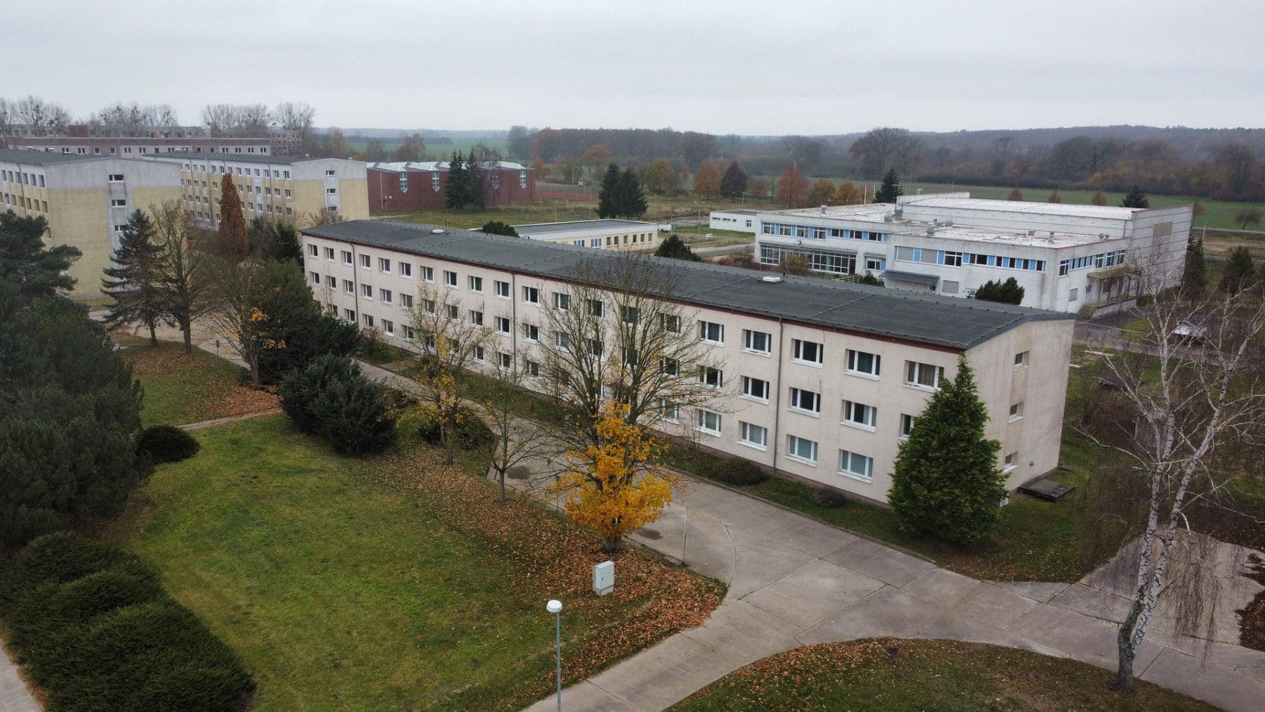 Predaj nebytového priestoru 19.000 m², Lützowstr. 1, Stavenhagen, Meklenbursko-Predpomoransko Predaj nebytového priestoru 19.000 m², Lützowstr. 1, Stavenhagen, Meklenbursko-Predpomoransko