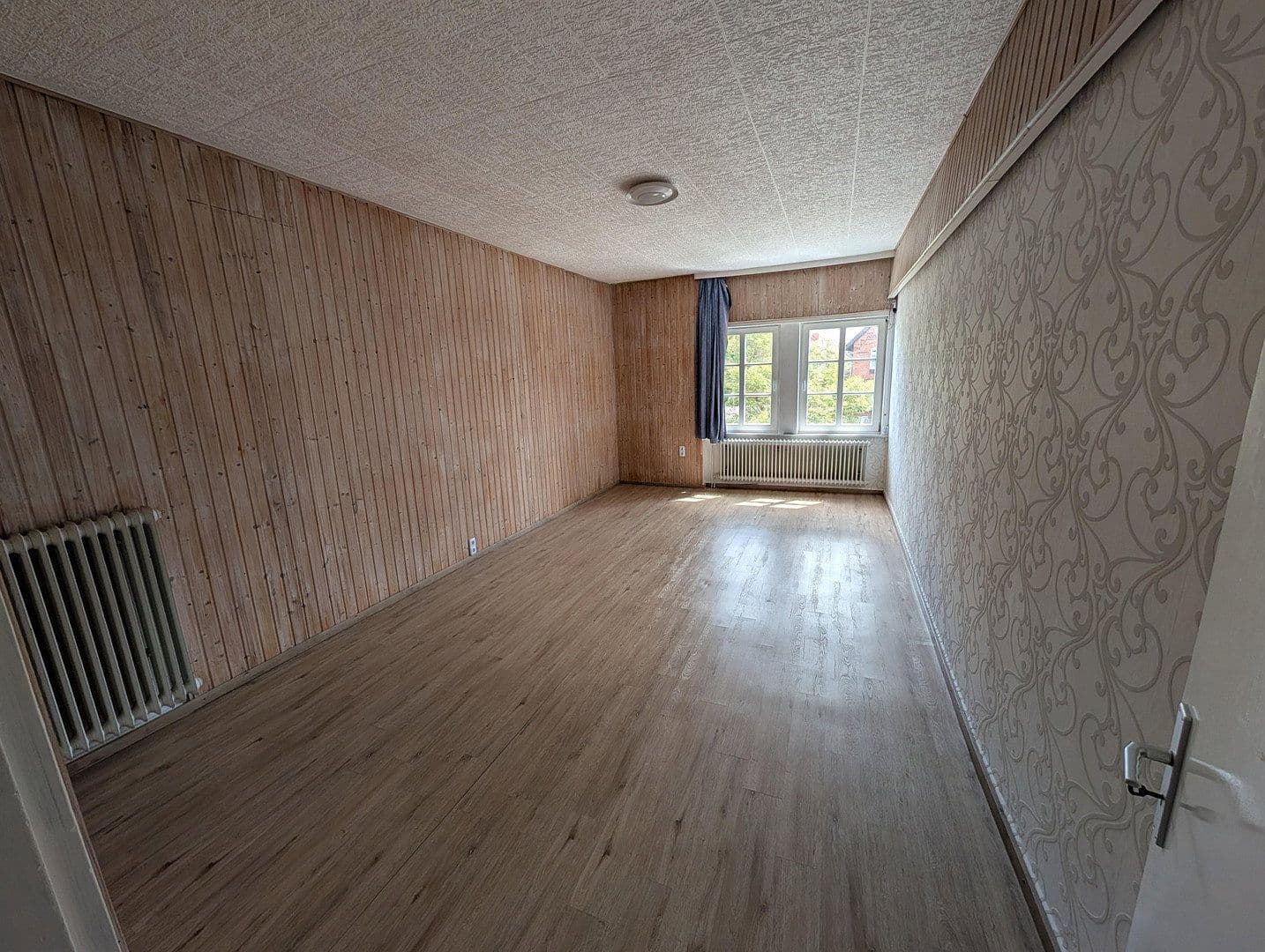 Predaj domu 350 m², pozemok 327 m², Neue Straße 11, Bad Münder am Deister, Dolné Sasko Predaj domu 350 m², pozemok 327 m², Neue Straße 11, Bad Münder am Deister, Dolné Sasko