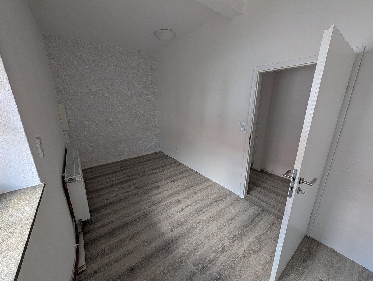 Predaj domu 350 m², pozemok 327 m², Neue Straße 11, Bad Münder am Deister, Dolné Sasko Predaj domu 350 m², pozemok 327 m², Neue Straße 11, Bad Münder am Deister, Dolné Sasko