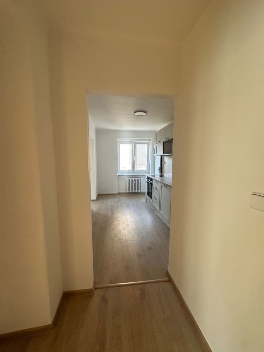Prenájom bytu 2-izbový 61 m², Vančurova, Olomouc, Olomoucký kraj Prenájom bytu 2-izbový 61 m², Vančurova, Olomouc, Olomoucký kraj