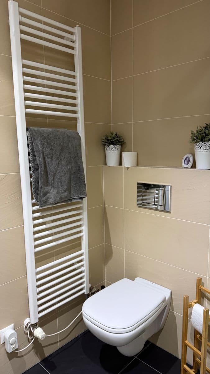 Prenájom bytu 1-izbový 30 m², U Michelského mlýna, Praha, Praha Prenájom bytu 1-izbový 30 m², U Michelského mlýna, Praha, Praha