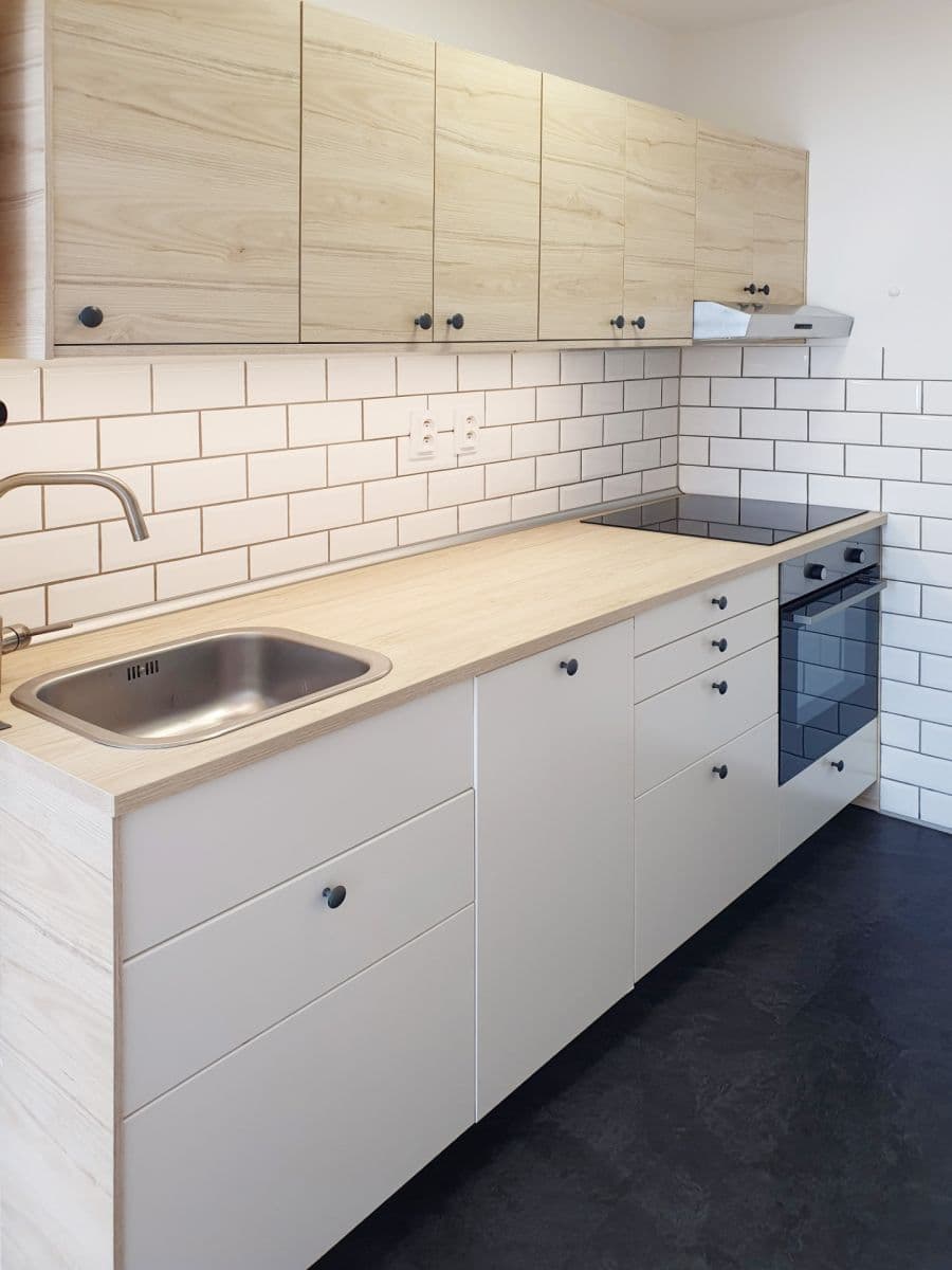Prenájom bytu 2-izbový 47 m², Československé armády, Lysá nad Labem, Středočeský kraj Prenájom bytu 2-izbový 47 m², Československé armády, Lysá nad Labem, Středočeský kraj