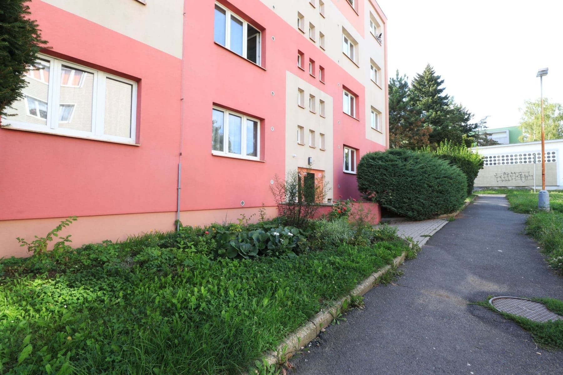Prenájom bytu 2-izbový 34 m², Švermova, Beroun, Středočeský kraj Prenájom bytu 2-izbový 34 m², Švermova, Beroun, Středočeský kraj