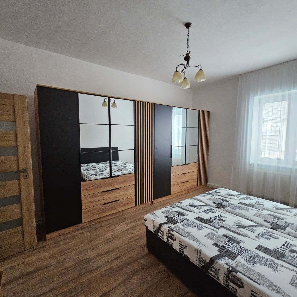 Prenájom bytu 3-izbový 112 m², Šrobárova, Trnava, Trnavský kraj Prenájom bytu 3-izbový 112 m², Šrobárova, Trnava, Trnavský kraj