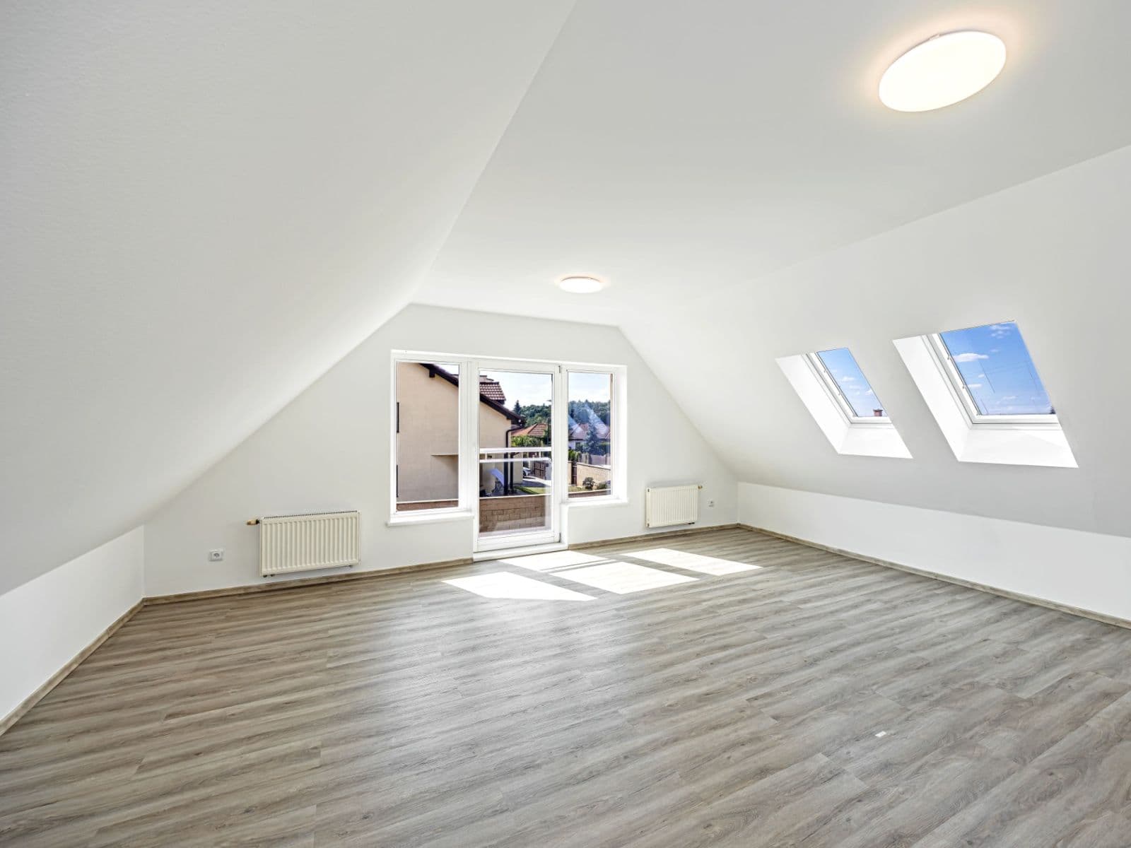 Predaj domu 230 m², pozemok 492 m², Přední, Zvole, Středočeský kraj Predaj domu 230 m², pozemok 492 m², Přední, Zvole, Středočeský kraj