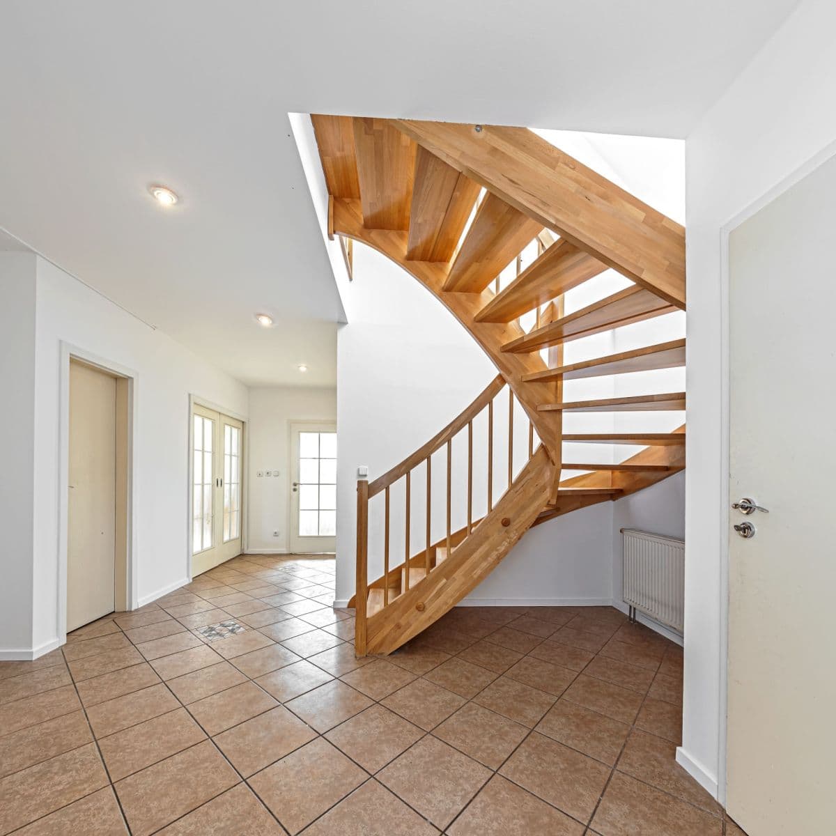 Predaj domu 230 m², pozemok 492 m², Přední, Zvole, Středočeský kraj Predaj domu 230 m², pozemok 492 m², Přední, Zvole, Středočeský kraj