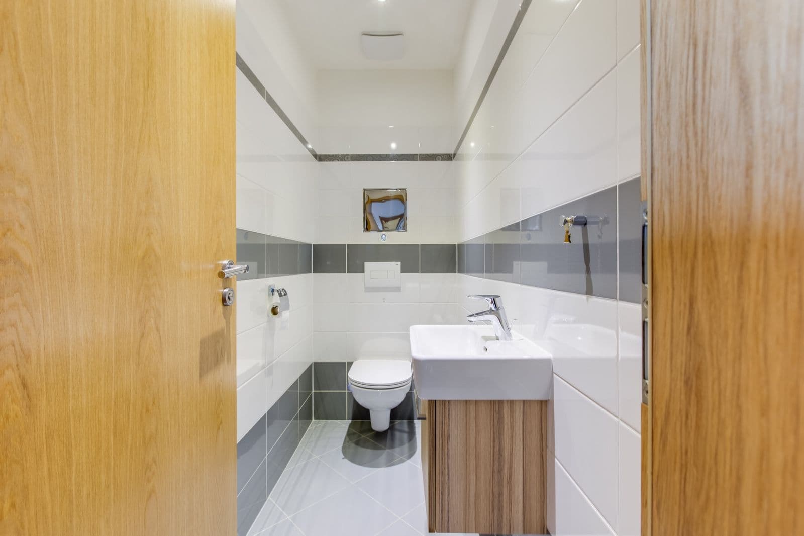 Prenájom bytu 3-izbový 81 m², Musílkova, Praha, Praha Prenájom bytu 3-izbový 81 m², Musílkova, Praha, Praha