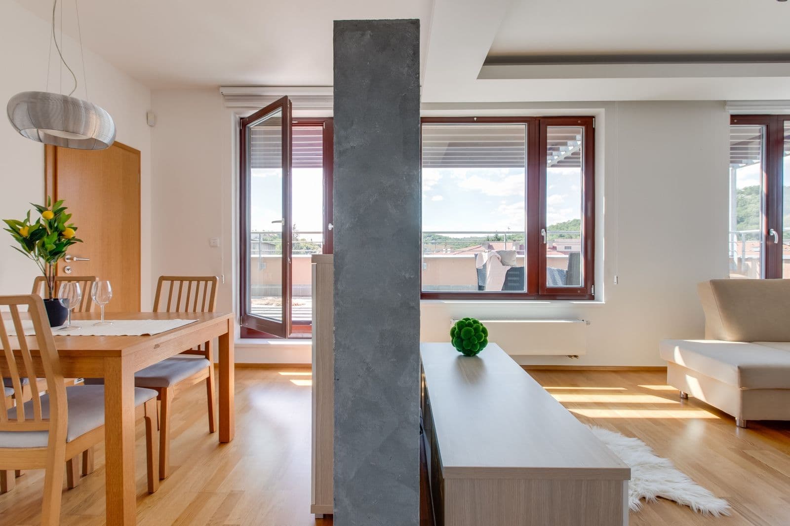 Prenájom bytu 3-izbový 81 m², Musílkova, Praha, Praha Prenájom bytu 3-izbový 81 m², Musílkova, Praha, Praha
