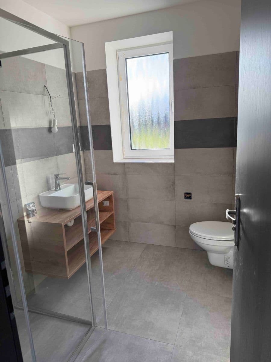 Prenájom bytu 2-izbový 50 m², Průběžná, Bobnice, Středočeský kraj Prenájom bytu 2-izbový 50 m², Průběžná, Bobnice, Středočeský kraj