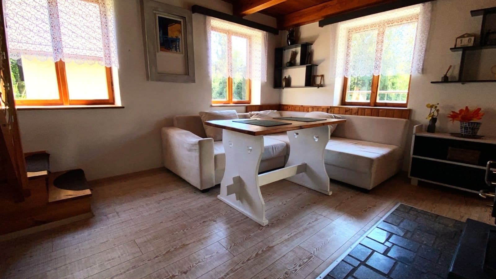 Predaj rekreačného objektu 114 m², pozemok 290 m², Nová Cerekev, Kraj Vysočina Predaj rekreačného objektu 114 m², pozemok 290 m², Nová Cerekev, Kraj Vysočina