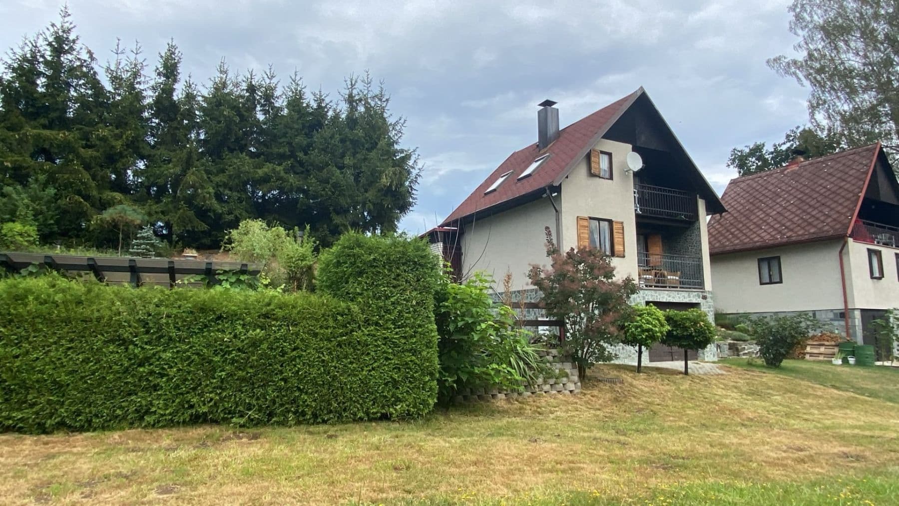 Predaj rekreačného objektu 114 m², pozemok 290 m², Nová Cerekev, Kraj Vysočina Predaj rekreačného objektu 114 m², pozemok 290 m², Nová Cerekev, Kraj Vysočina