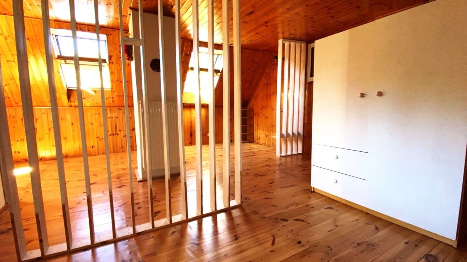 Predaj rekreačného objektu 114 m², pozemok 290 m², Nová Cerekev, Kraj Vysočina Predaj rekreačného objektu 114 m², pozemok 290 m², Nová Cerekev, Kraj Vysočina