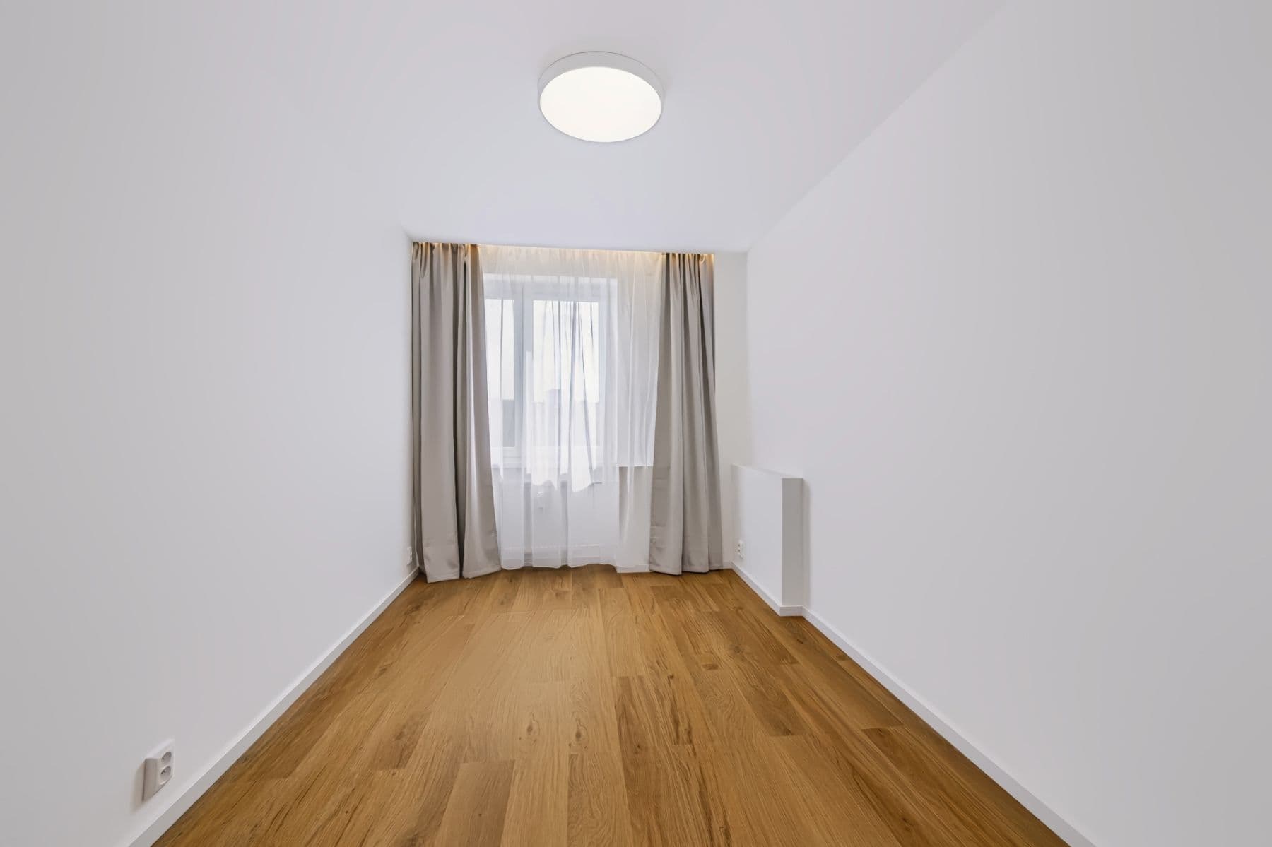 Predaj bytu 4-izbový 78 m², Hlavní, Praha, Praha Predaj bytu 4-izbový 78 m², Hlavní, Praha, Praha