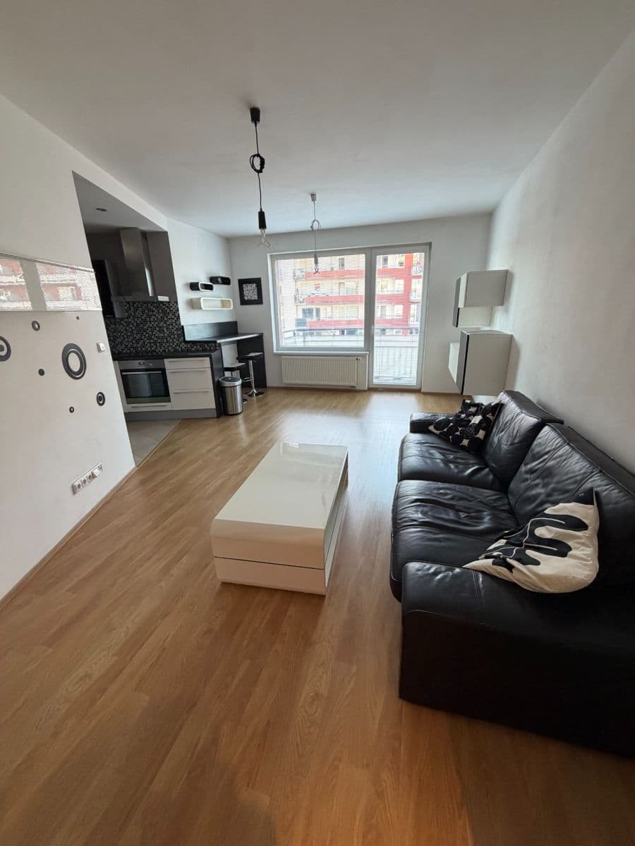 Predaj bytu 2-izbový 57 m², Pavla Beneše, Praha, Praha Predaj bytu 2-izbový 57 m², Pavla Beneše, Praha, Praha