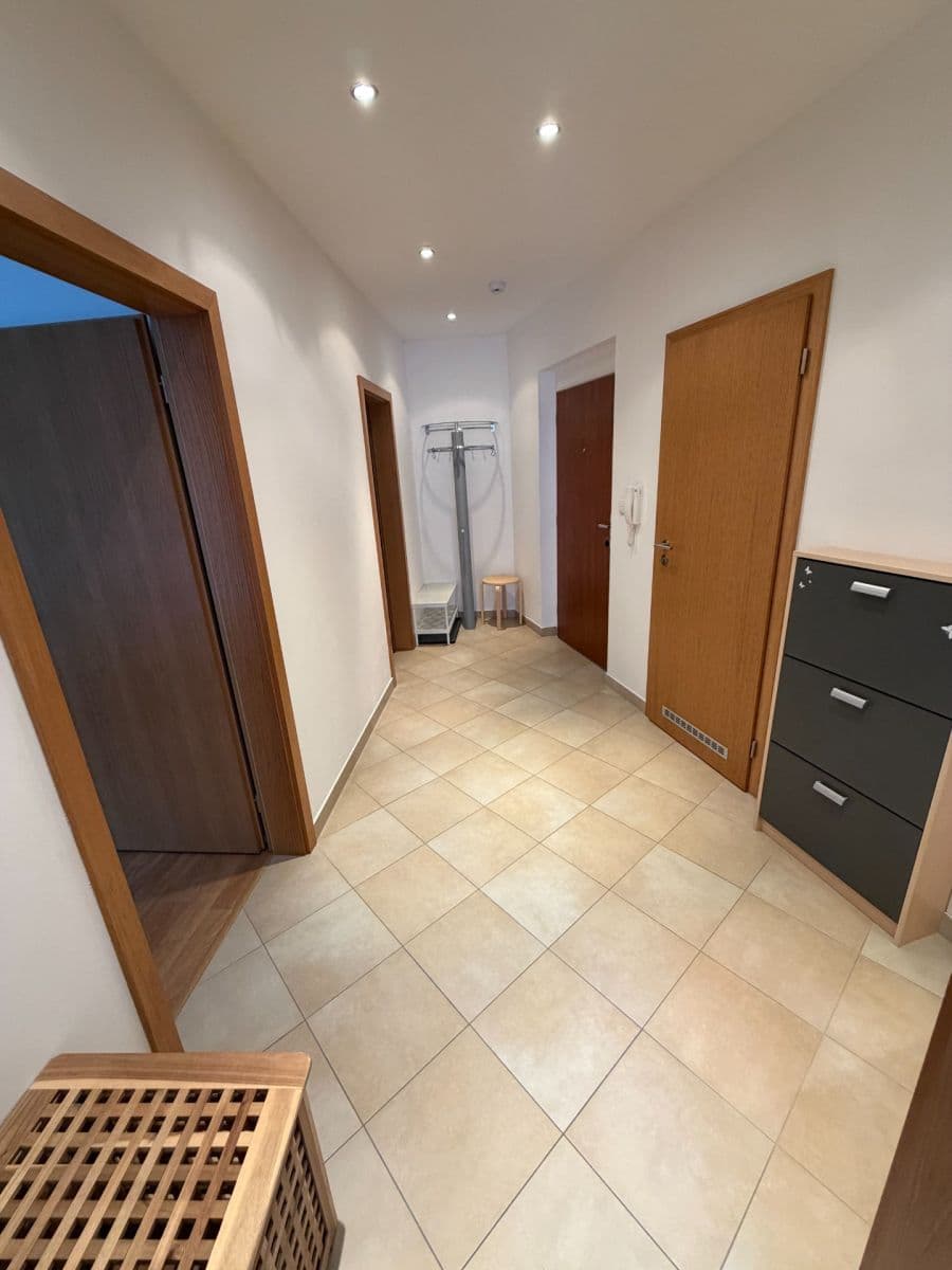 Predaj bytu 2-izbový 57 m², Pavla Beneše, Praha, Praha Predaj bytu 2-izbový 57 m², Pavla Beneše, Praha, Praha
