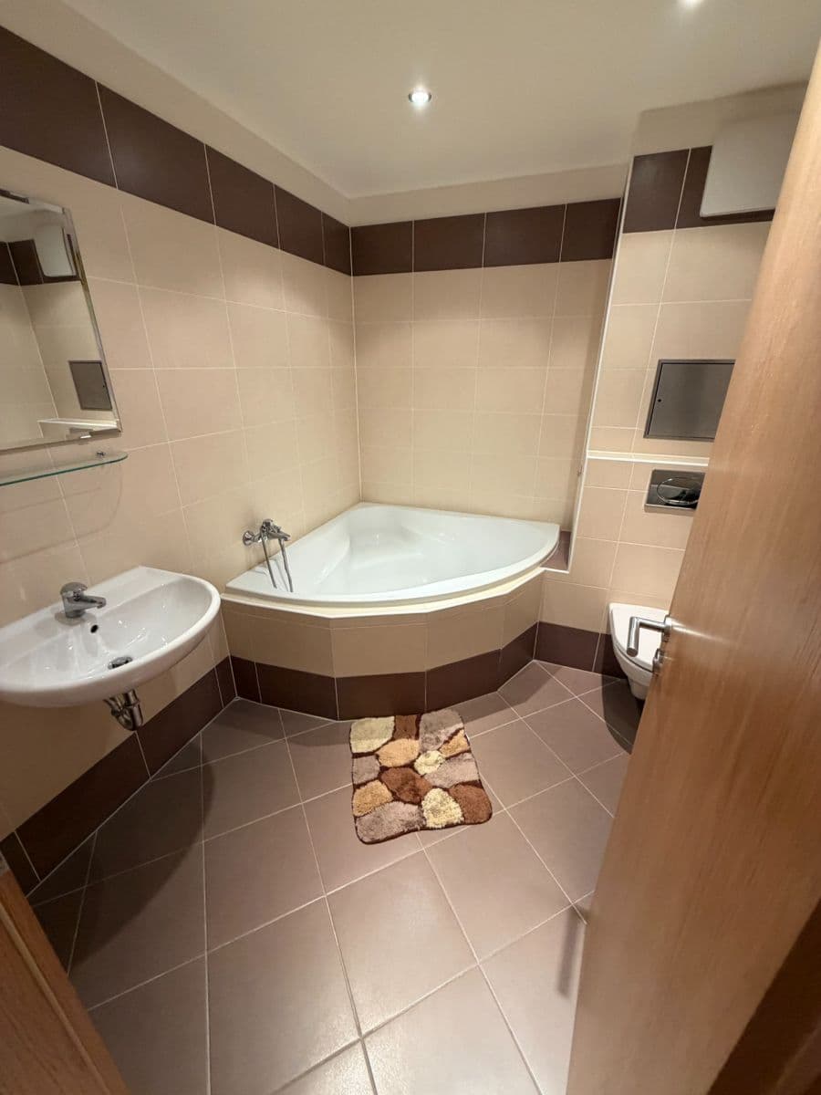 Predaj bytu 2-izbový 57 m², Pavla Beneše, Praha, Praha Predaj bytu 2-izbový 57 m², Pavla Beneše, Praha, Praha