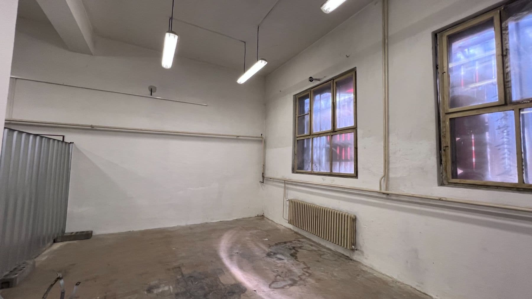 Prenájom nebytového priestoru 30 m², Barrandova, Praha, Praha Prenájom nebytového priestoru 30 m², Barrandova, Praha, Praha