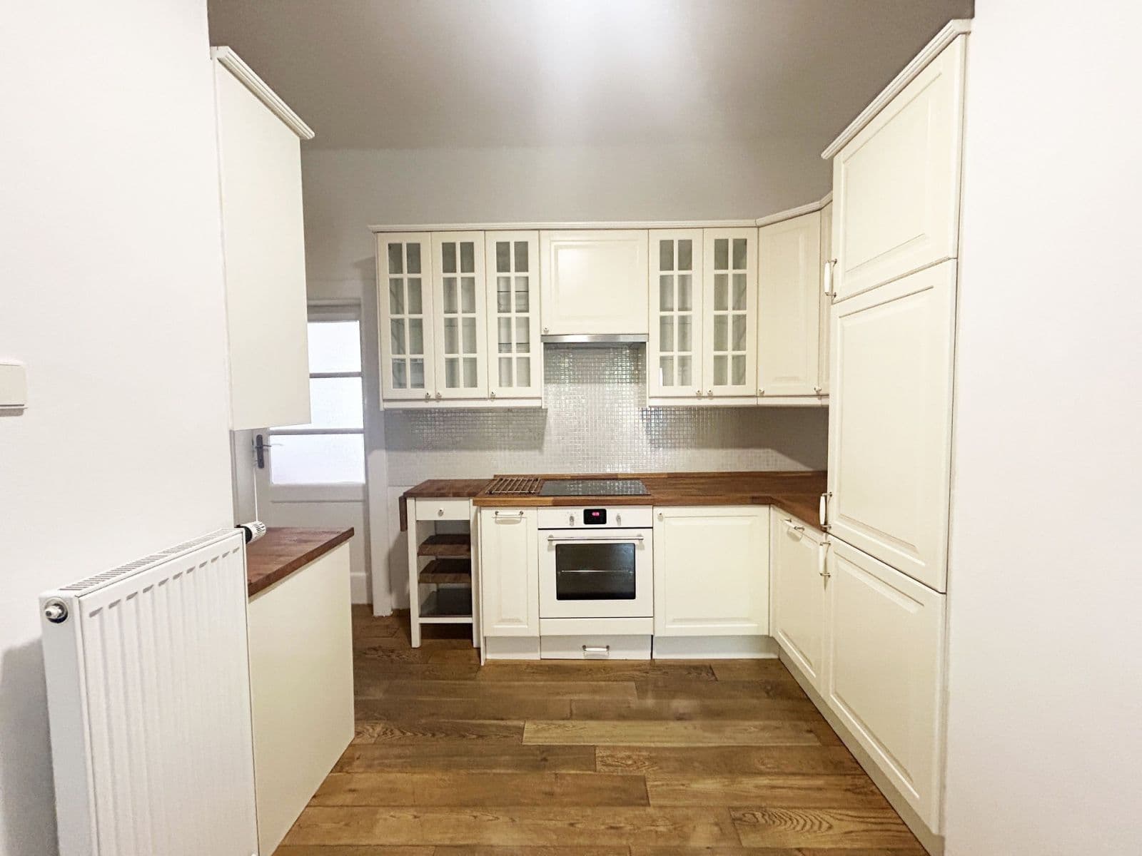 Prenájom bytu 2-izbový 59 m², Plzeňská, Praha, Praha Prenájom bytu 2-izbový 59 m², Plzeňská, Praha, Praha