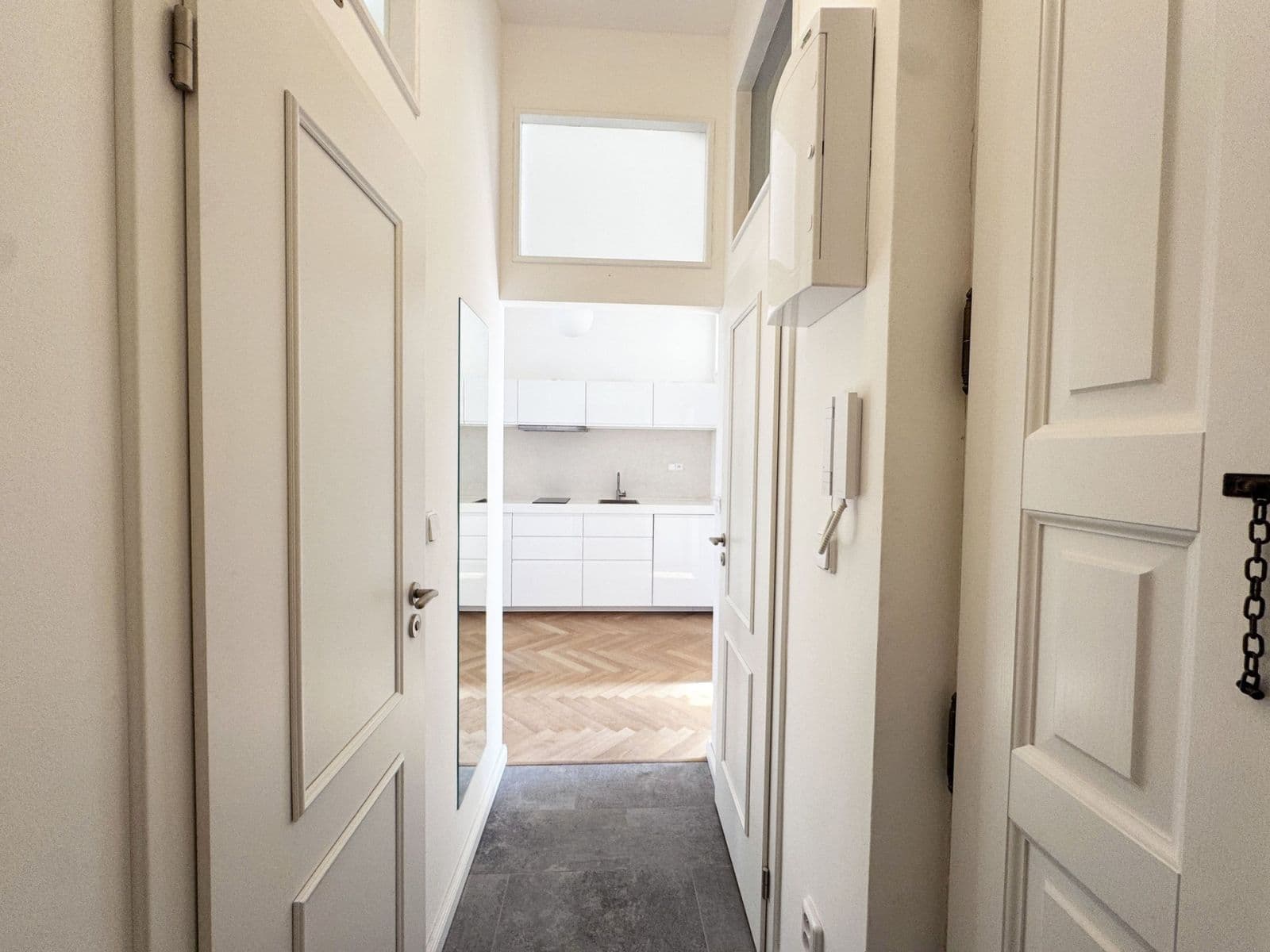 Prenájom bytu 2-izbový 48 m², Hořejší nábřeží, Praha, Praha Prenájom bytu 2-izbový 48 m², Hořejší nábřeží, Praha, Praha