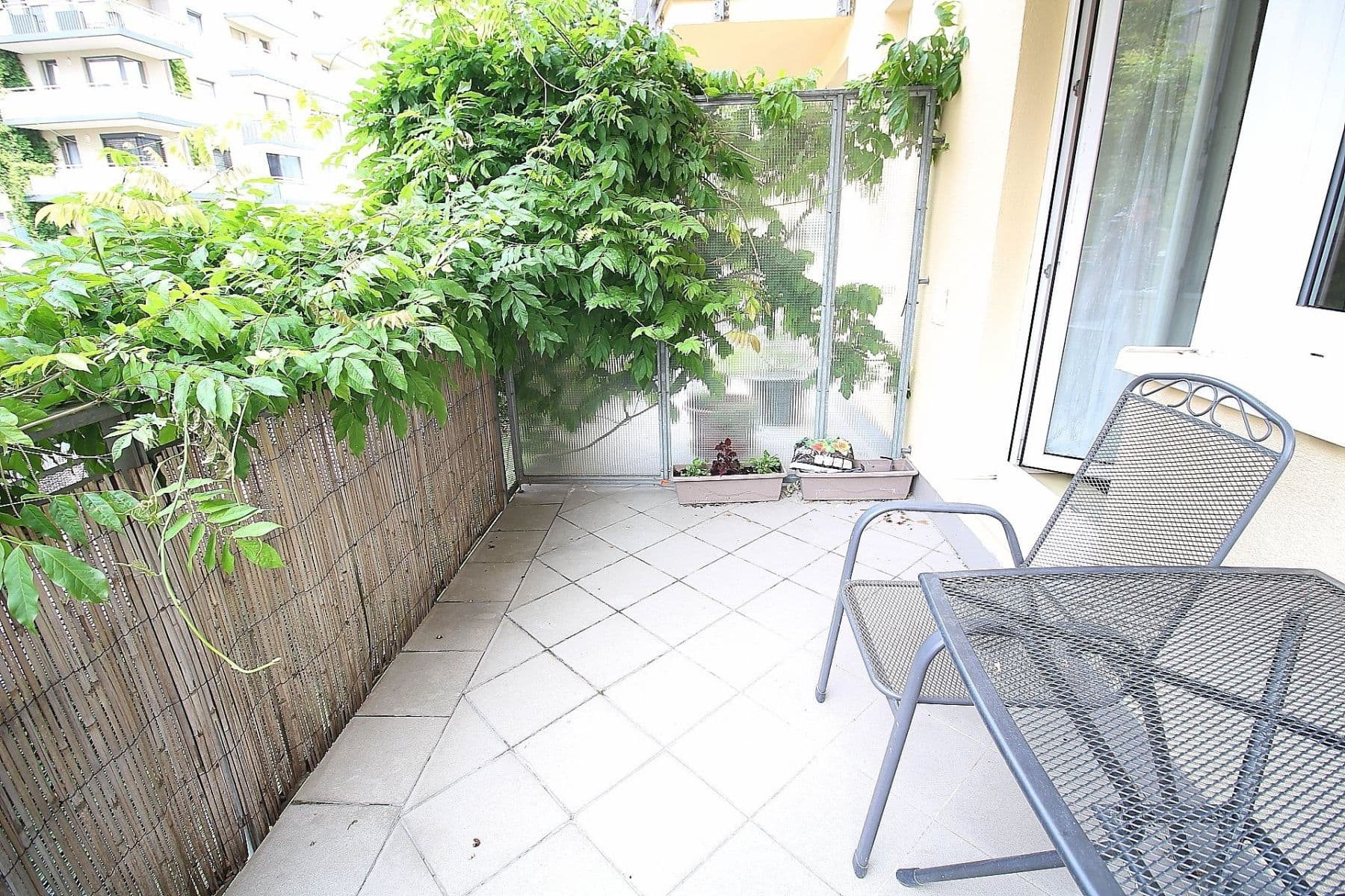 Prenájom bytu 1-izbový 35 m², Rižská, Praha, Praha Prenájom bytu 1-izbový 35 m², Rižská, Praha, Praha