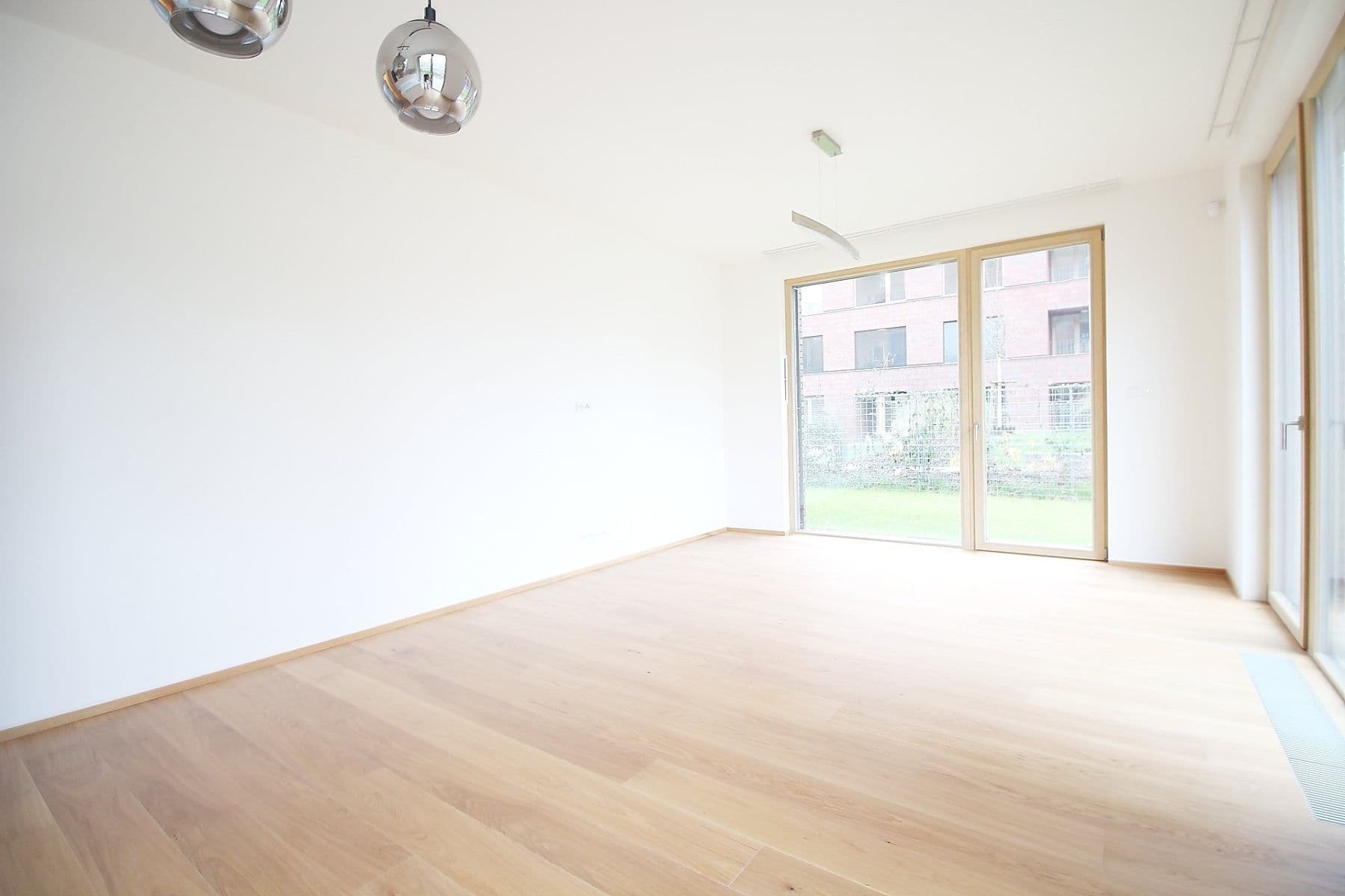 Prenájom bytu 3-izbový 94 m², Pod Juliskou, Praha, Praha Prenájom bytu 3-izbový 94 m², Pod Juliskou, Praha, Praha