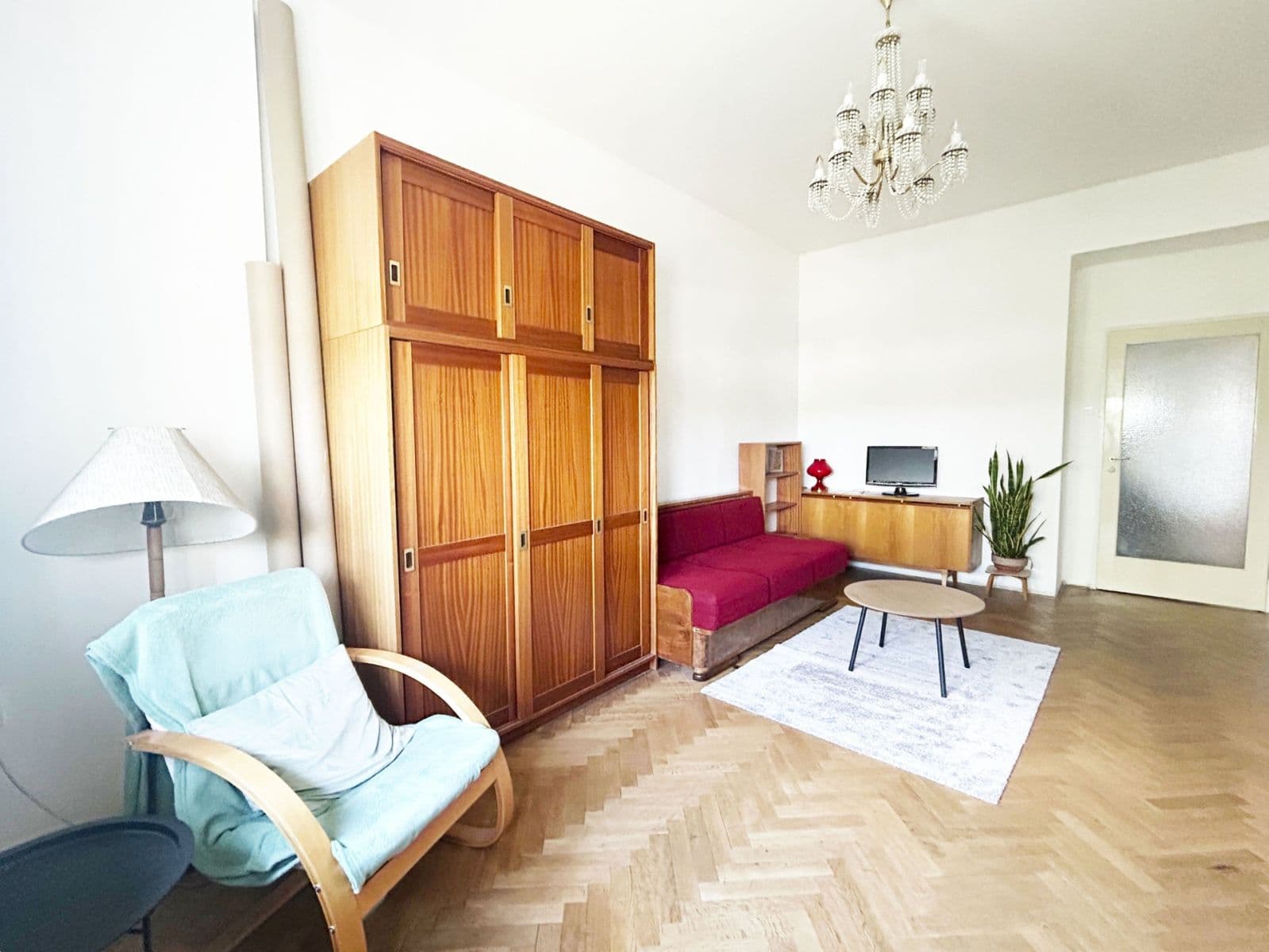 Prenájom bytu 2-izbový 73 m², Milady Horákové, Praha, Praha Prenájom bytu 2-izbový 73 m², Milady Horákové, Praha, Praha